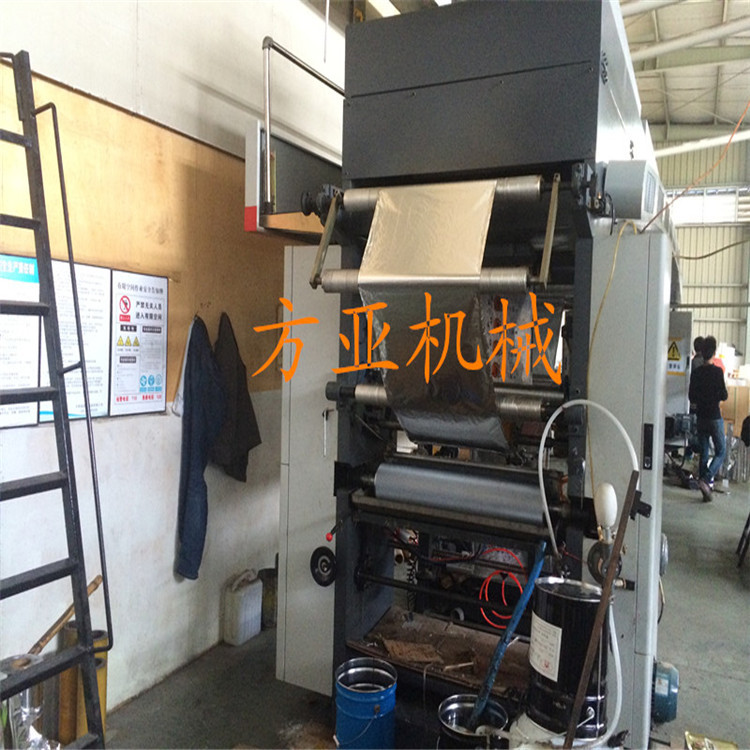 GF-1050AC中速經(jīng)濟(jì)型紙塑蒸煮袋干式復(fù)合機(jī)